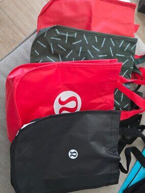 north face backpack specifications The Borealis Mini Mens Gardenia White/TNF Black 10L it pocket keeps jackets Color:Petal Maze xiaomi product 5.11 Tactical Mvr 25L